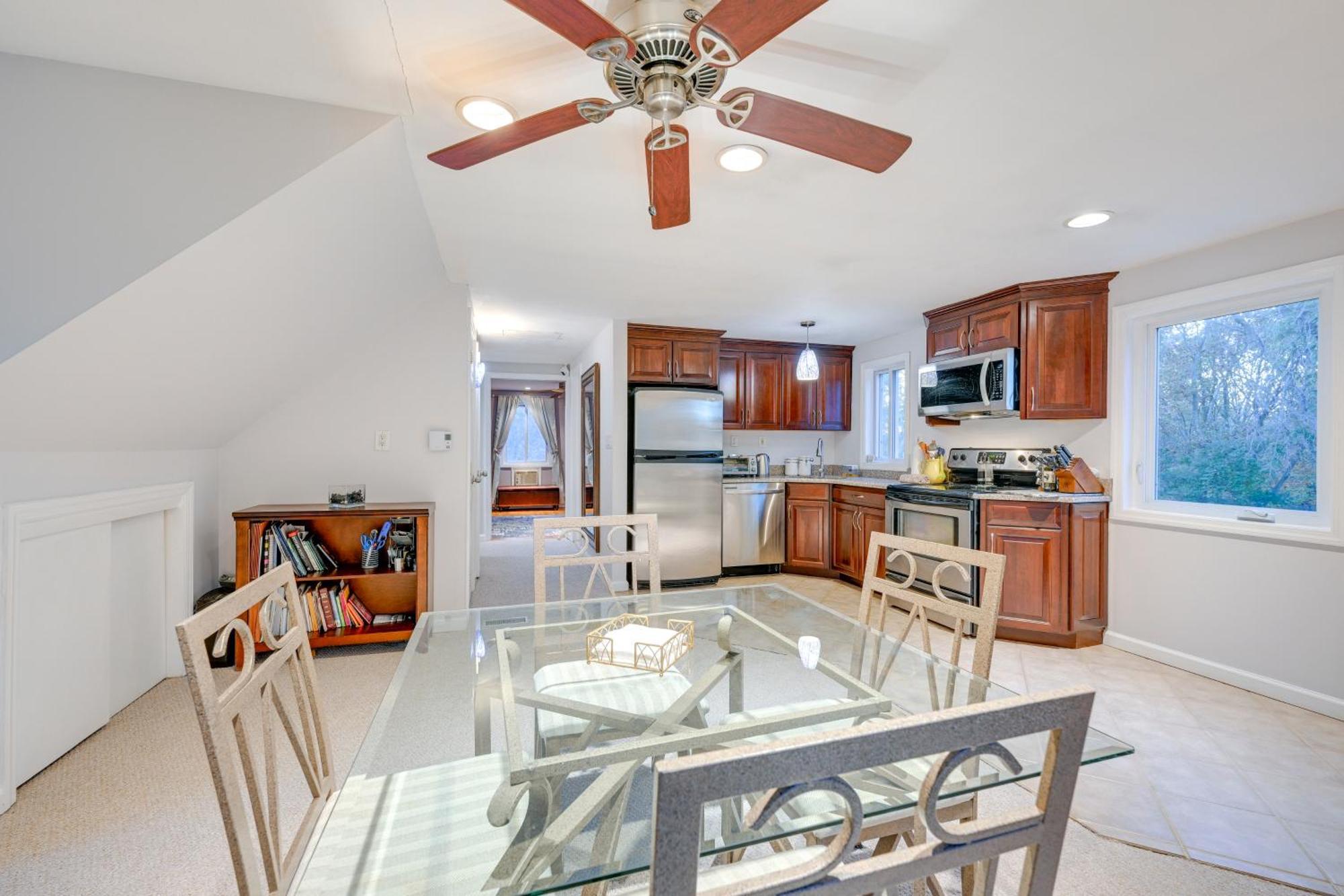 Cozy Dix Hills Apt With Deck About 7 Mi To Beach! Exterior foto